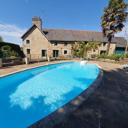 Chambres D'Hotes Avec Piscine Aux Agapanthes De Cromel - Mont Saint Michel Saint-Quentin-sur-le-Homme Exterior foto