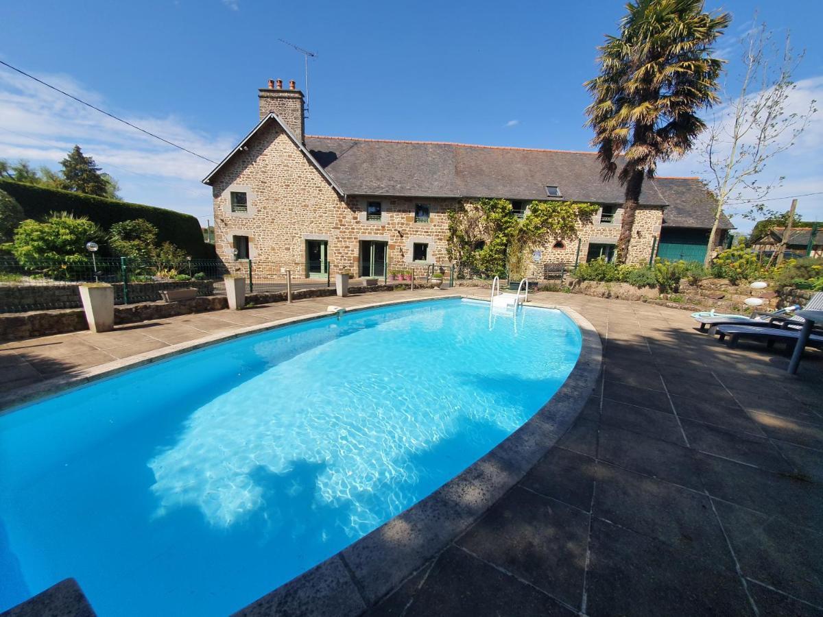 Chambres D'Hotes Avec Piscine Aux Agapanthes De Cromel - Mont Saint Michel Saint-Quentin-sur-le-Homme Exterior foto