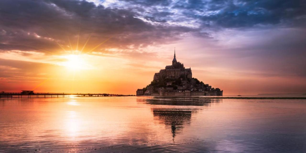 Chambres D'Hotes Avec Piscine Aux Agapanthes De Cromel - Mont Saint Michel Saint-Quentin-sur-le-Homme Exterior foto